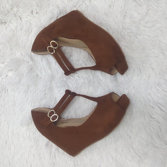 MILA LADY Faux Suede Platform Peep Toe Shoes - Picture 2 of 7